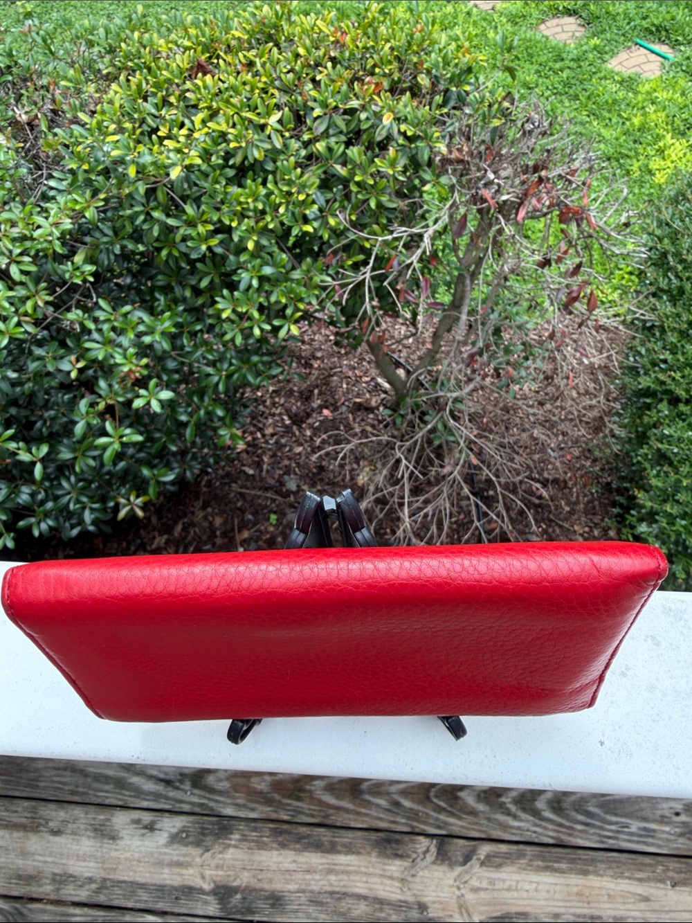 Gucci Authentic Red Pebbled Leather Continental Wallet - Picture 7 of 17